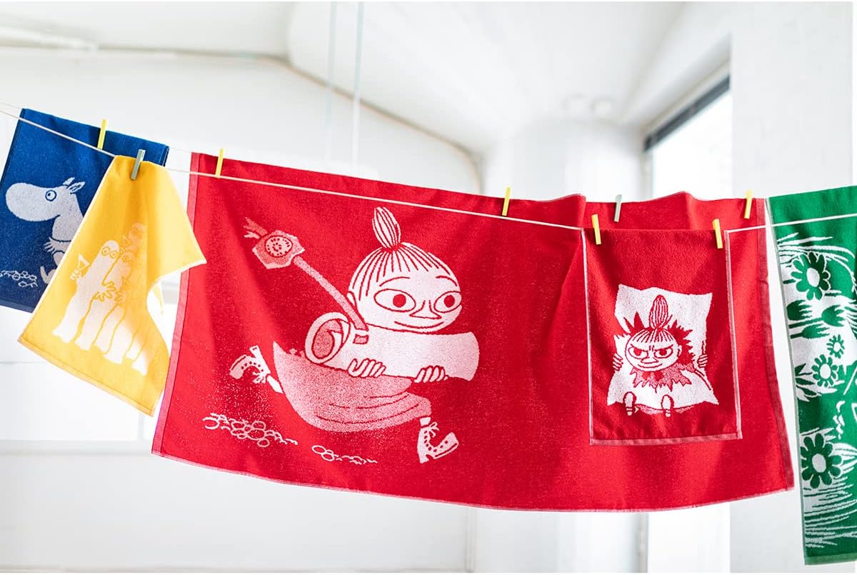 Moomin Bath Towel - Finlayson - Little My - Aamu.co.uk - Finlayson - Aamu.co.uk