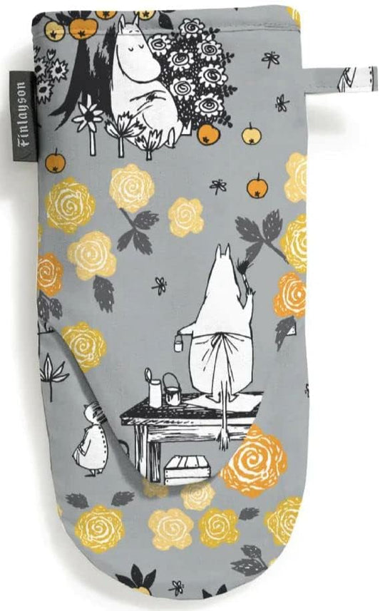 Moomin Oven Glove - Finlayson - Moominmamma is daydreaming - Aamu.co.uk - Finlayson - Aamu.co.uk