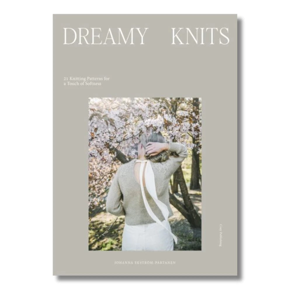 Dramy Knits - 21 Kinitting patterns for a Touch of Softness [hardcover] Johanna Ekstrom-Partanen,Viola Minerva Virtamo [Jan 01, 2024] - Aamu.co.uk - Cozy Publishing - Aamu.co.uk